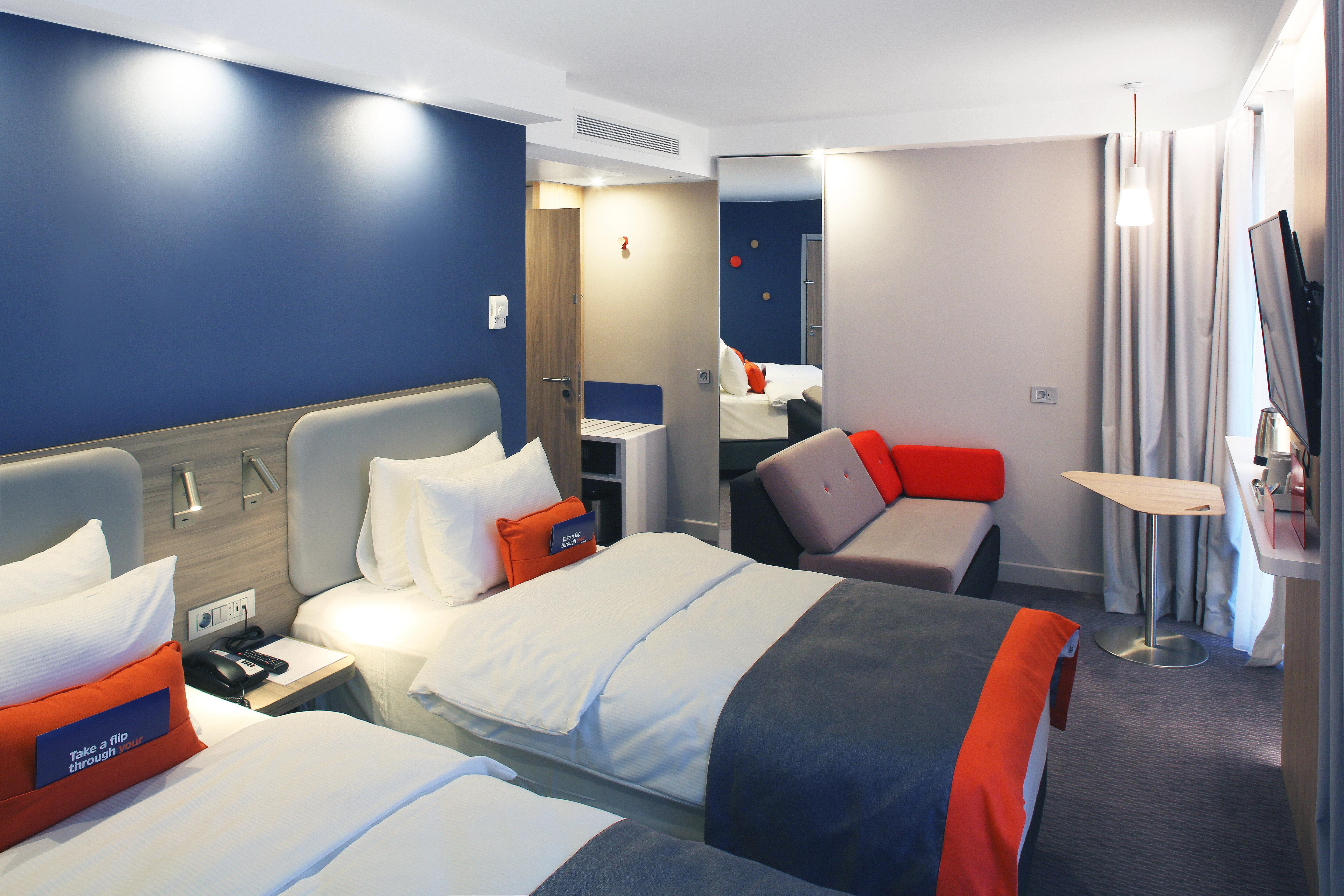 Hotel Express - By Ihg 3*